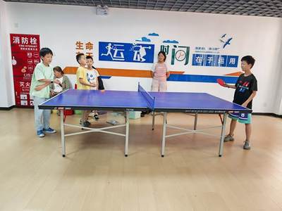 羅蘭社區(qū)關(guān)工委 揮拍啟活力，健體助成長，筑夢青少年健康成長新篇章